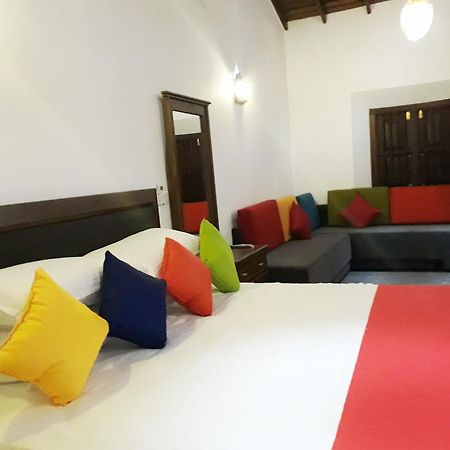 Best Inn Villa มิริสซา ภายนอก รูปภาพ